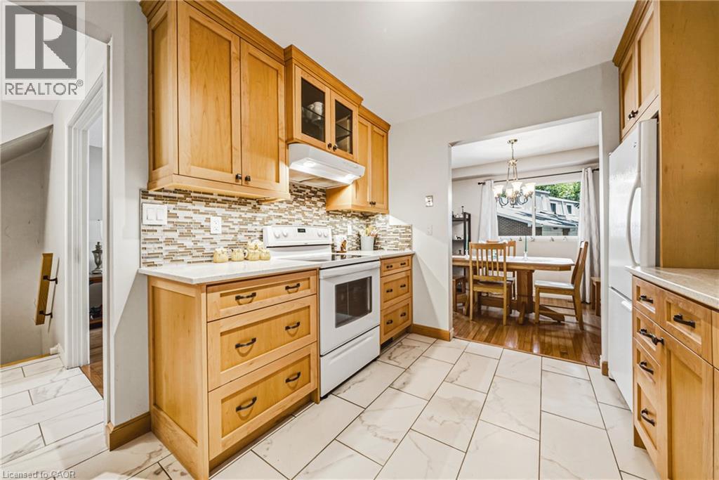 #5 467 WOODVIEW Road - Image 13
