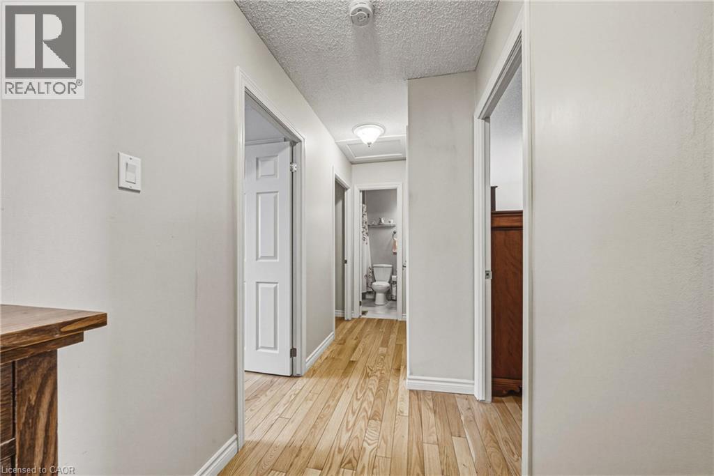 #5 467 WOODVIEW Road - Image 15