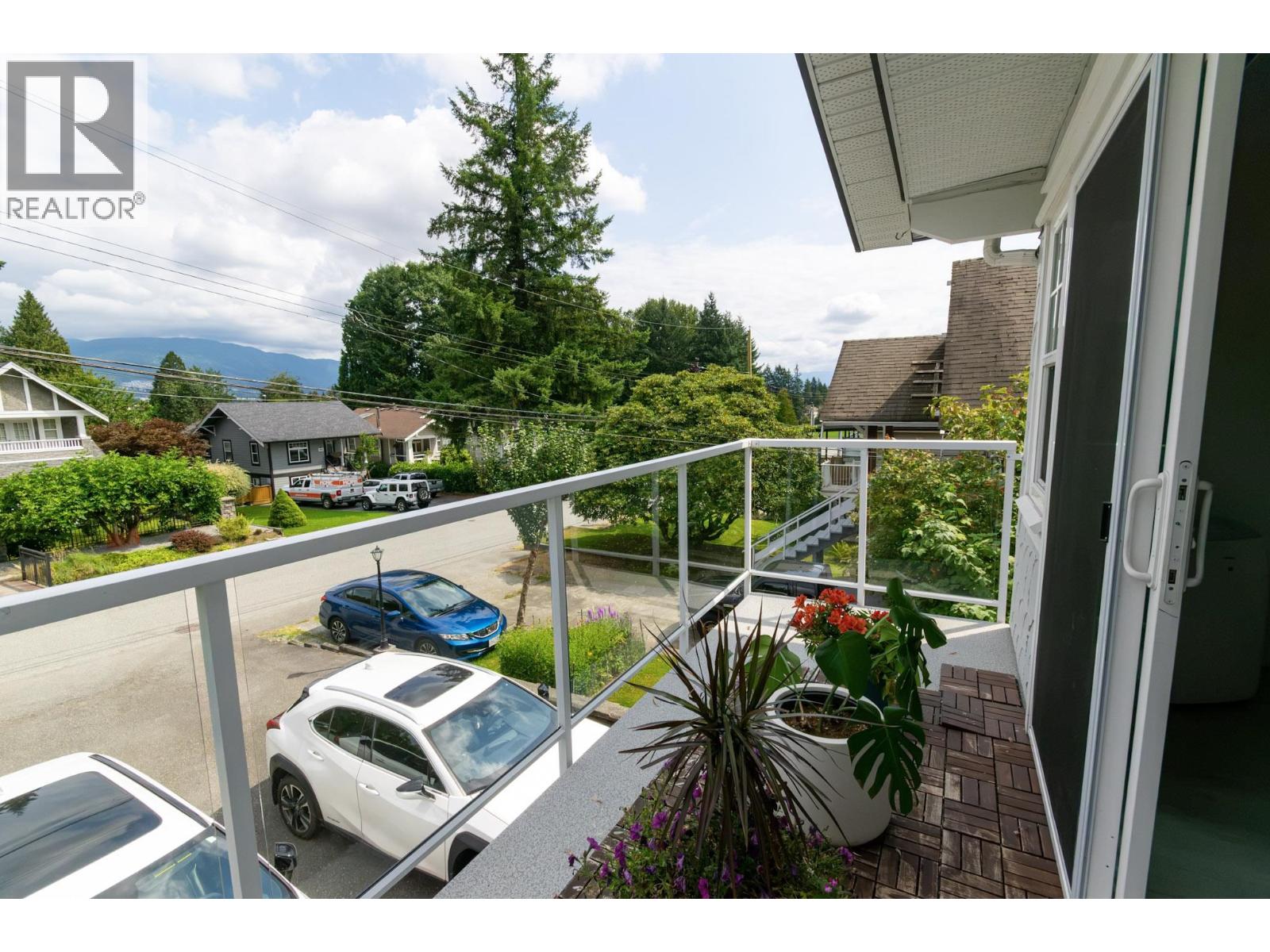 1960 CAMERON AVENUE, Port Coquitlam