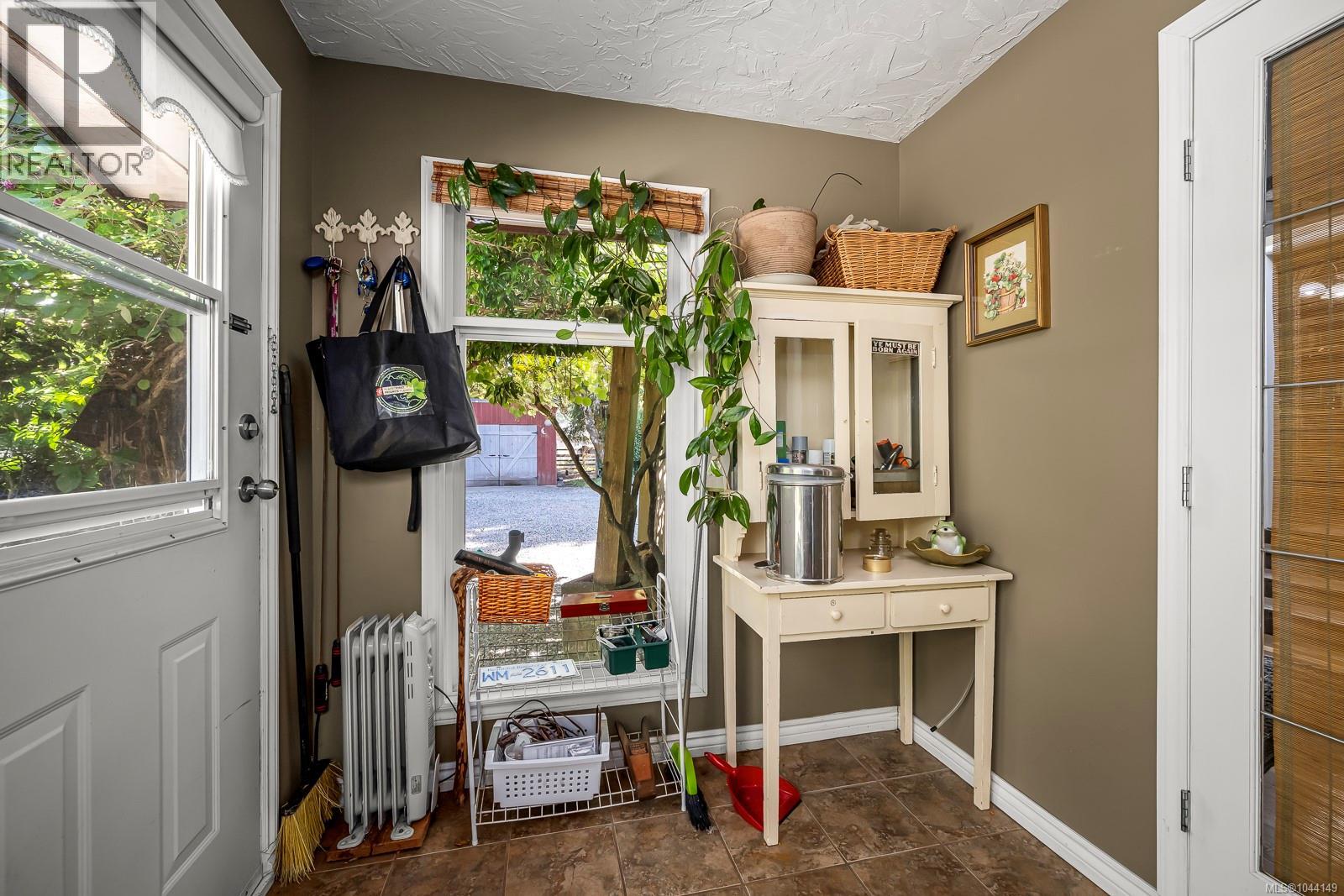 4374 Marsden Rd, Courtenay
