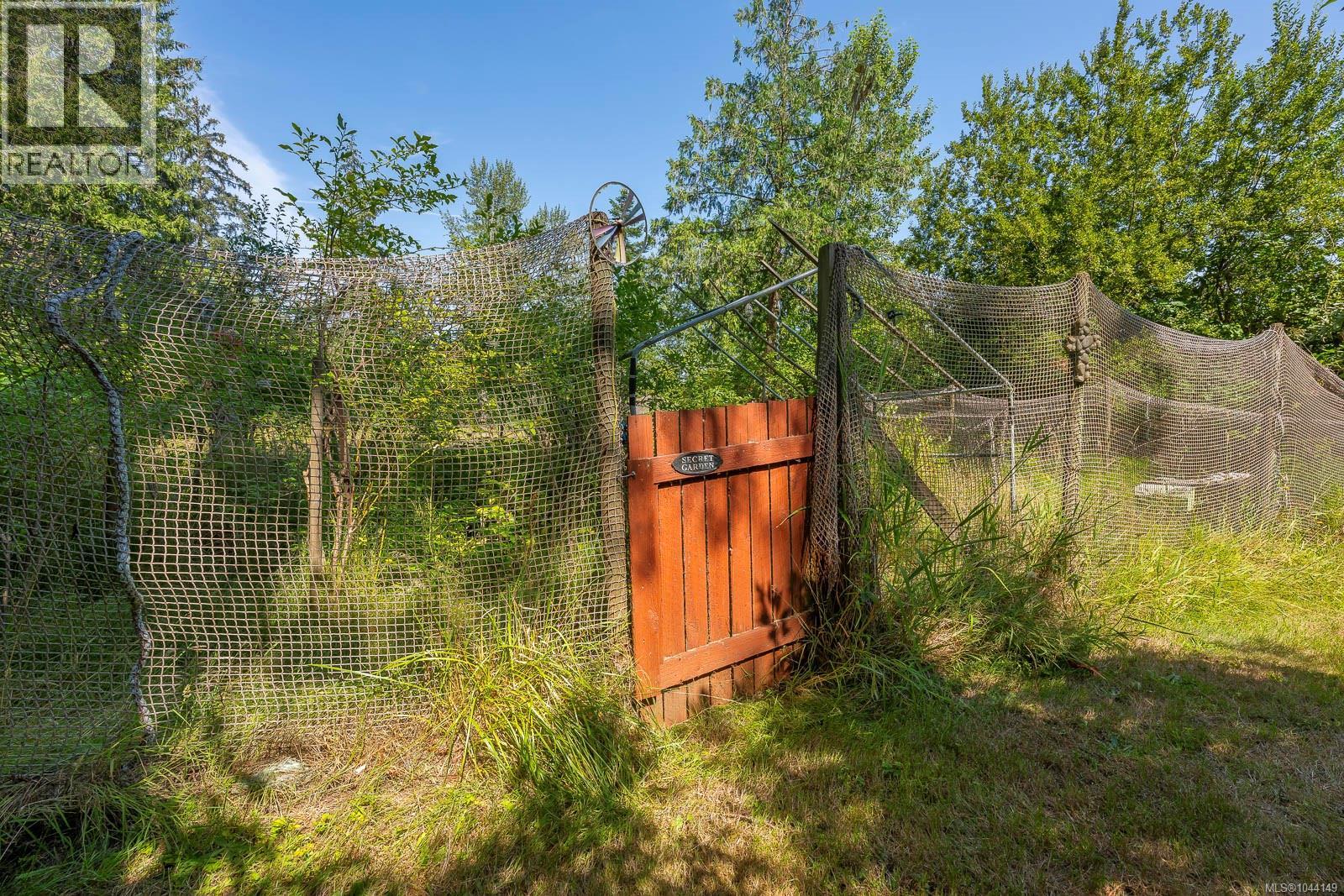 4374 Marsden Rd, Courtenay
