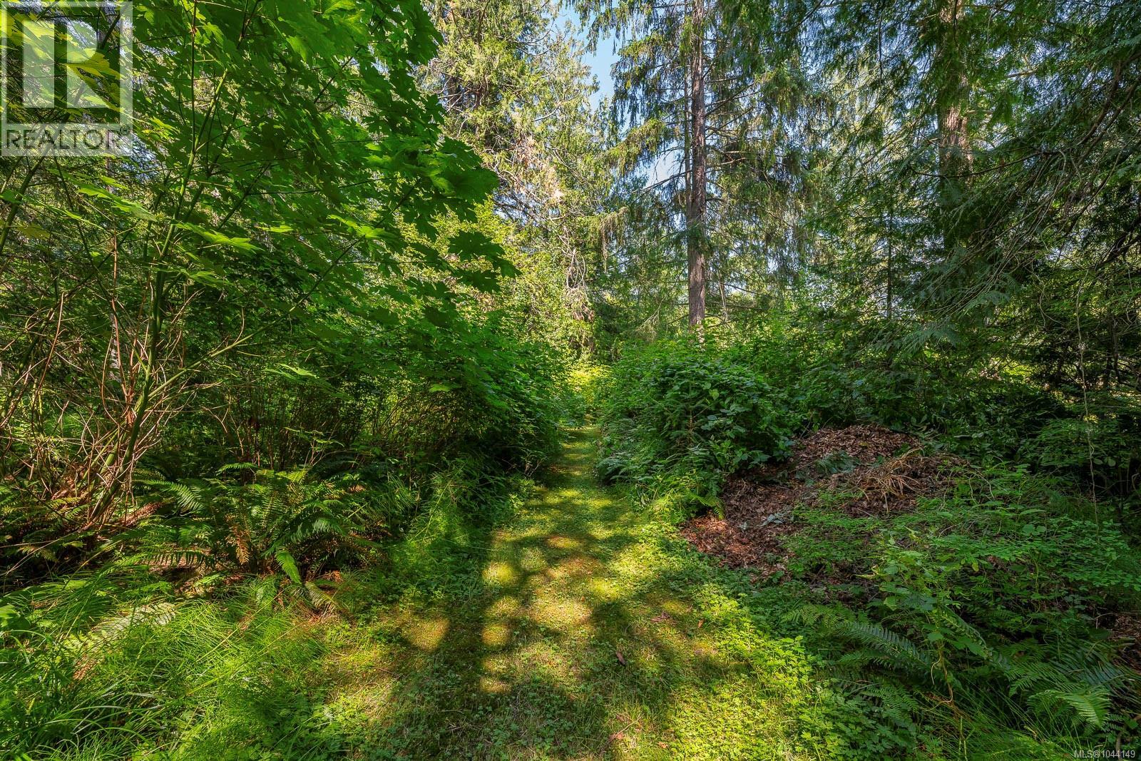 4374 Marsden Rd, Courtenay