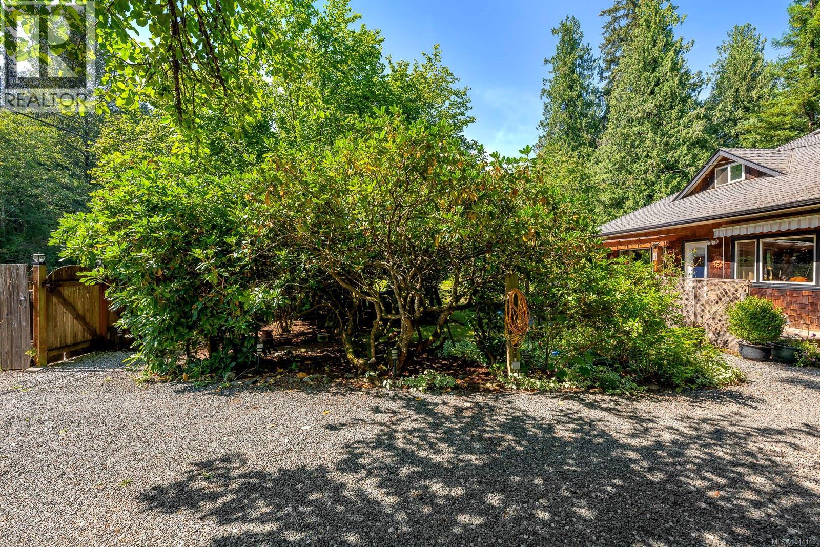 4374 Marsden Rd, Courtenay