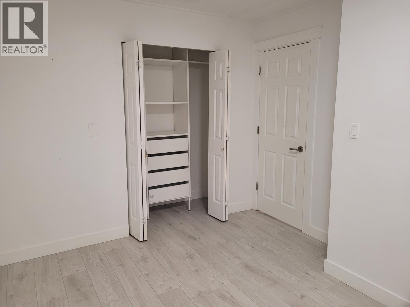 1960 CAMERON AVENUE, Port Coquitlam