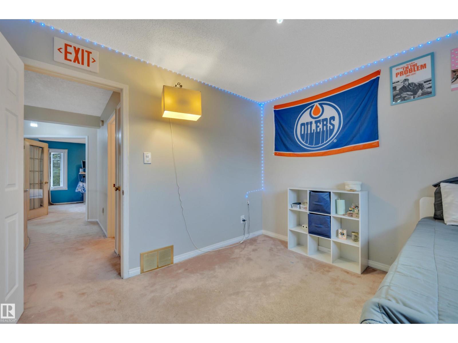 10707 24 AV NW - 36