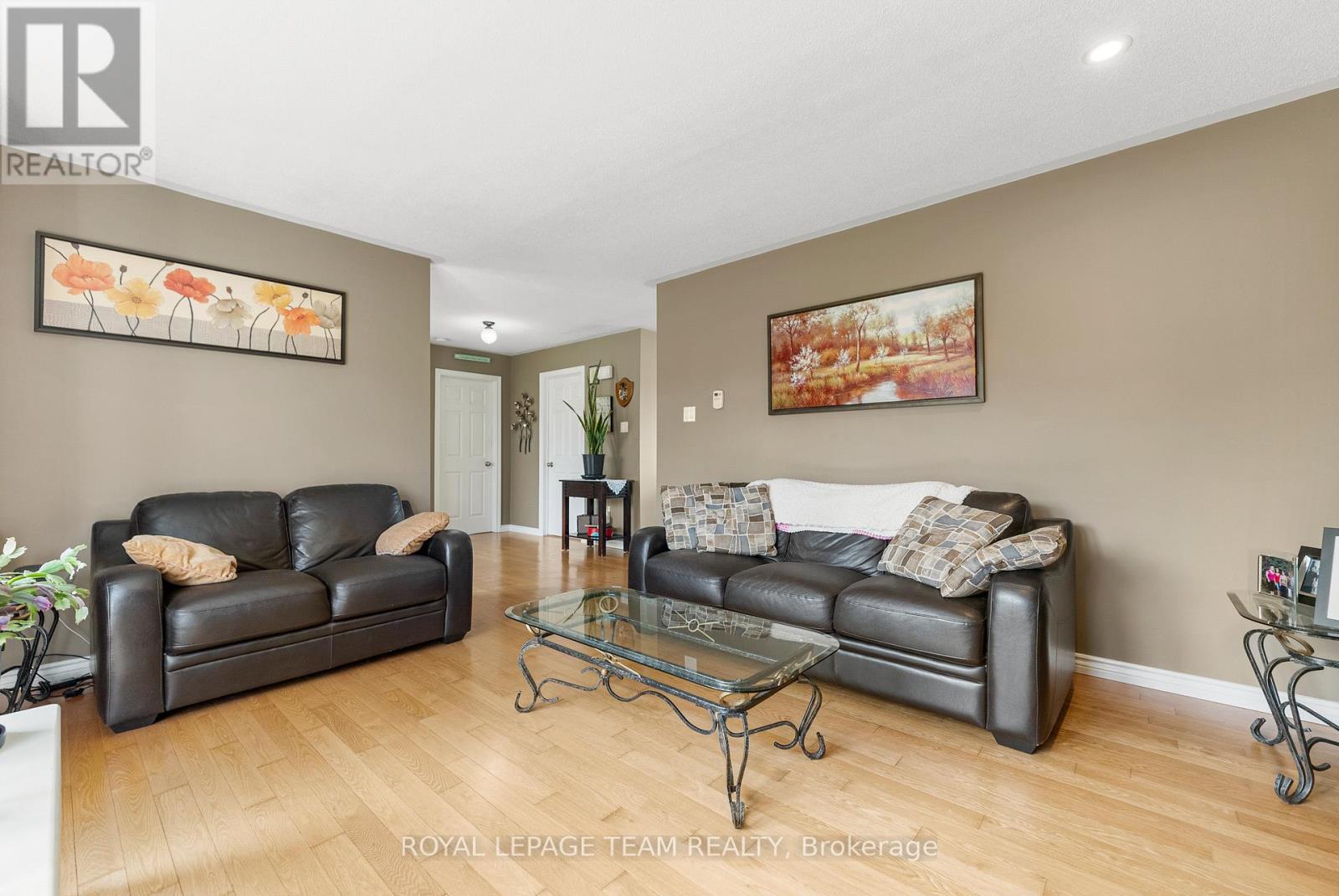 1059 FLYNN AVENUE - 11