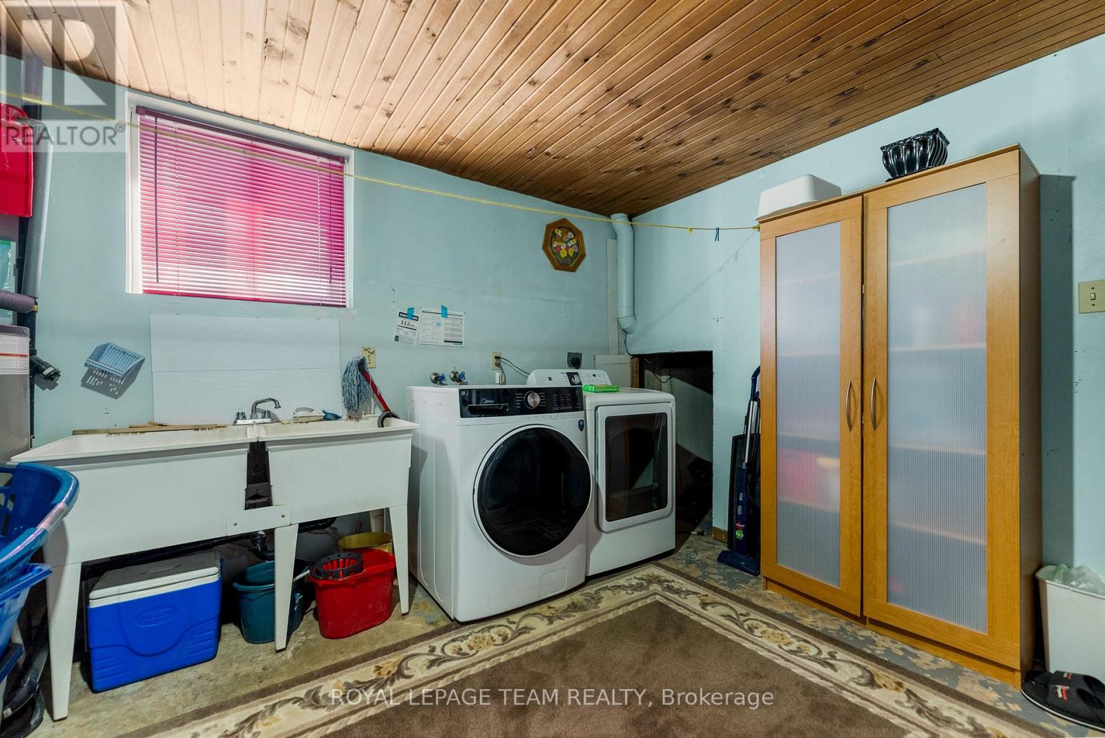 1059 FLYNN AVENUE - 24