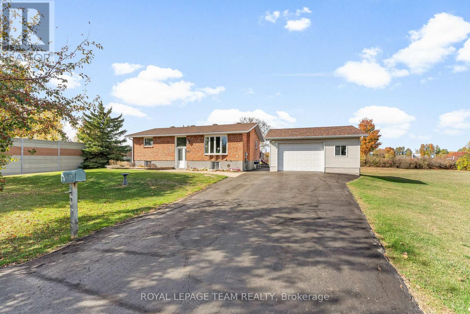 1059 FLYNN AVENUE - 33