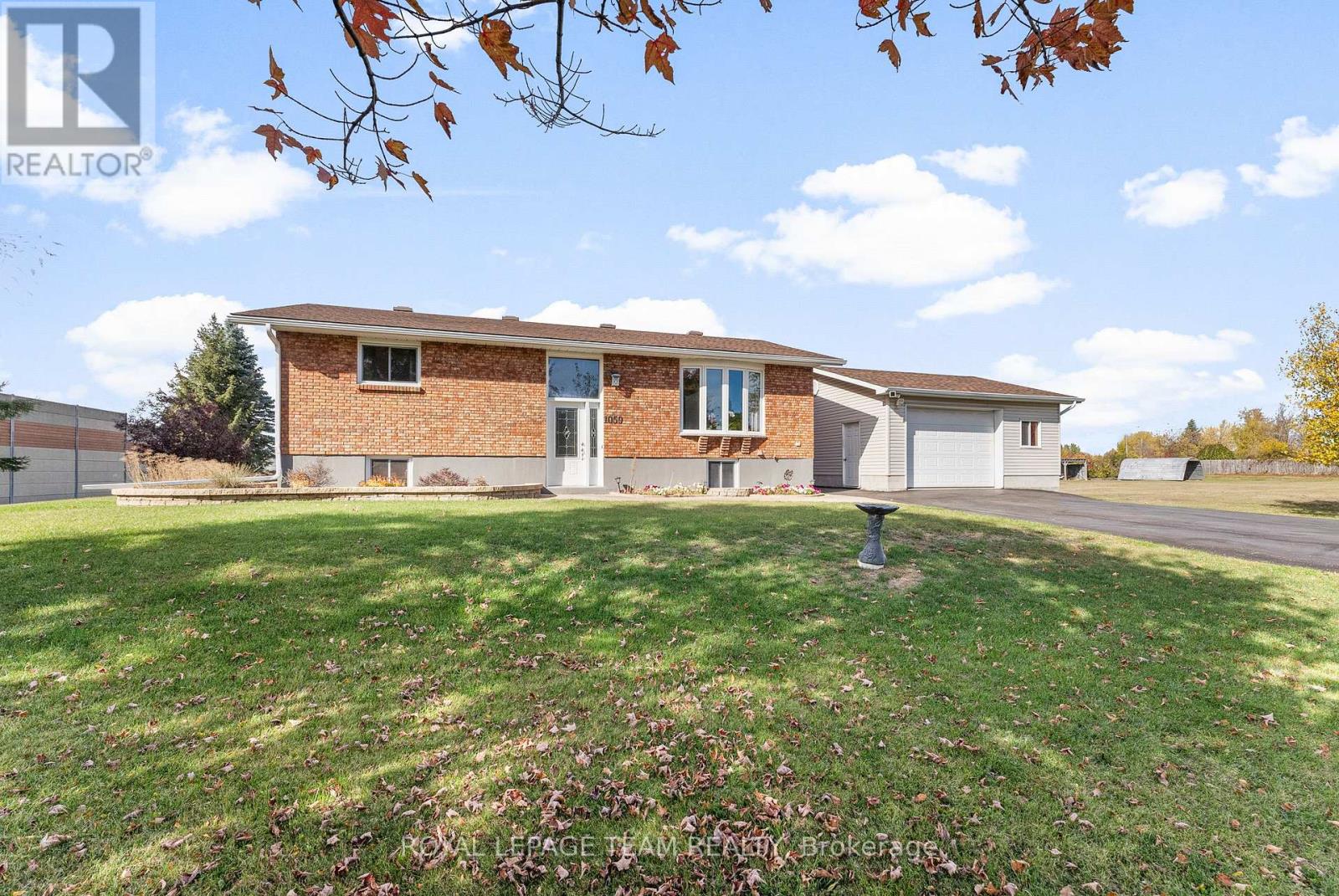 1059 FLYNN AVENUE - 34