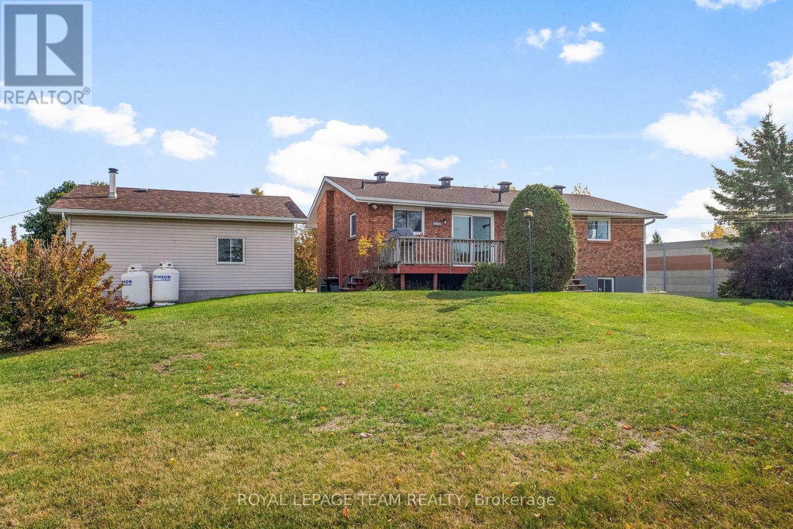 1059 FLYNN AVENUE - 37