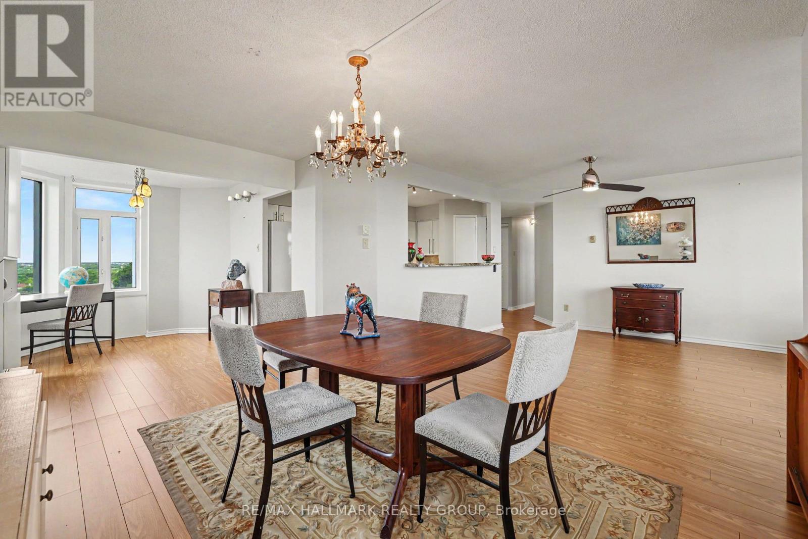 #915 1025 GRENON AVENUE - Image 6