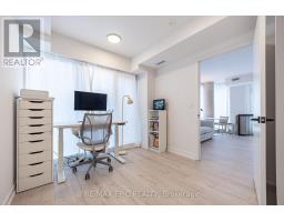 302 - 2 Augusta Avenue, Toronto, ON M5V0T3 Photo 17