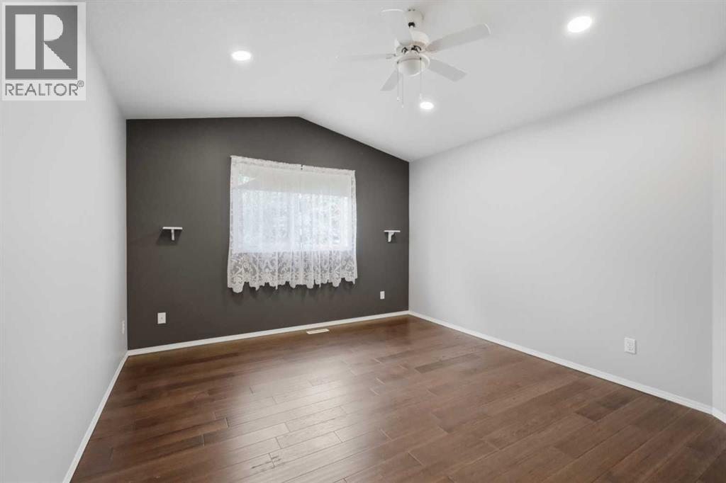 5508 49 Avenue - 20