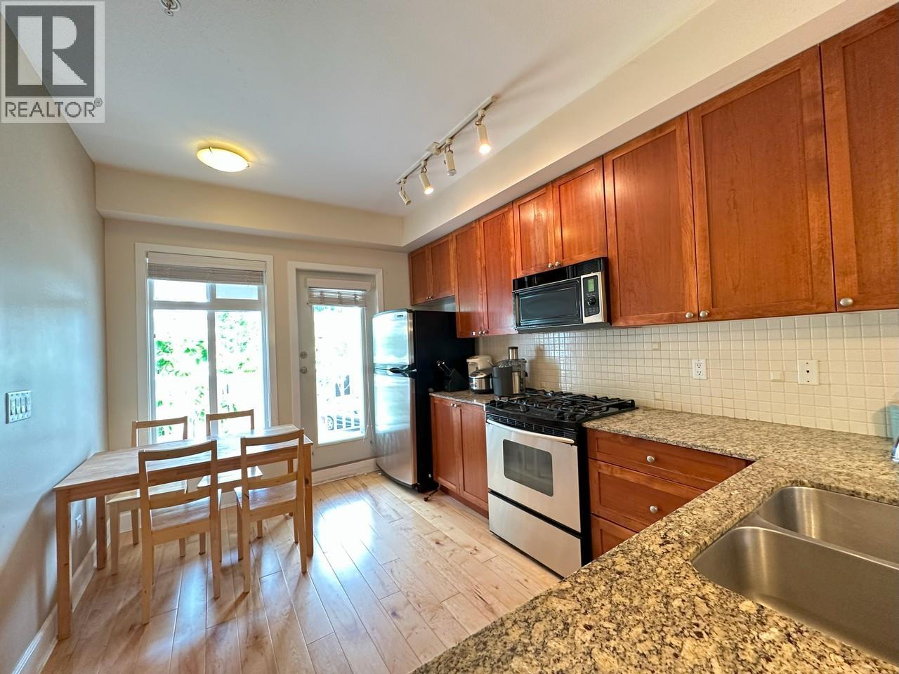 4388 BAYVIEW STREET, Richmond