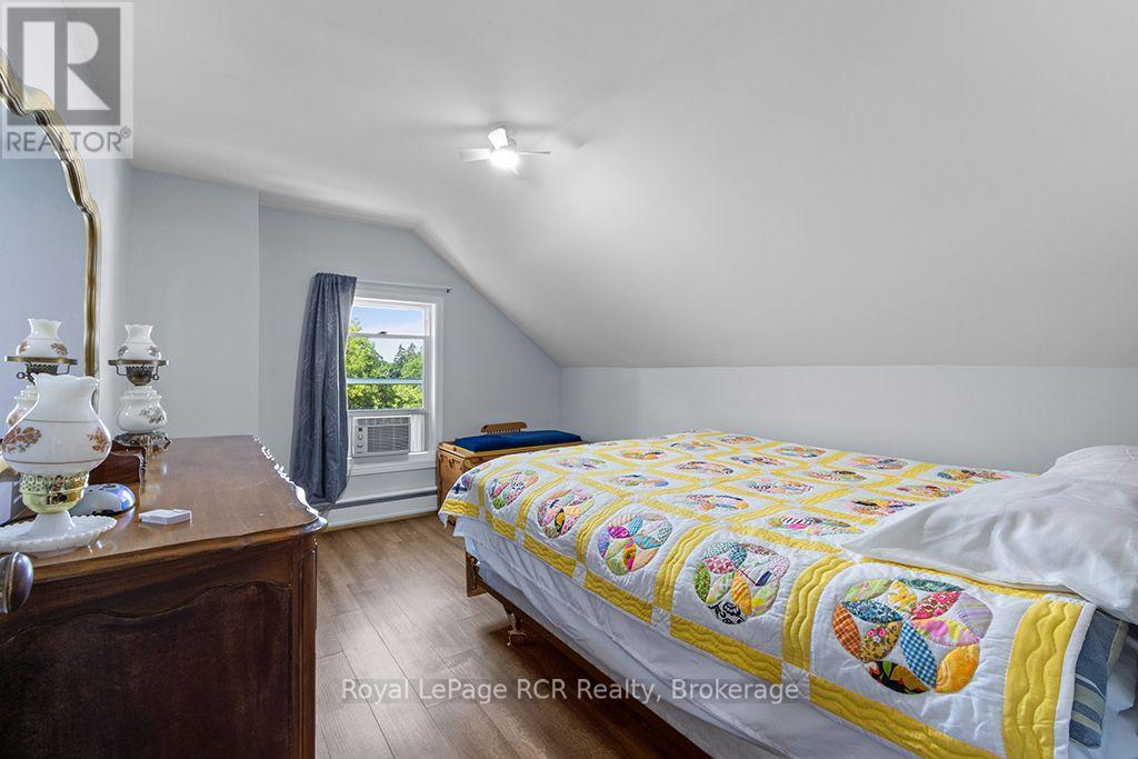 680210 30 SIDE ROAD - 23