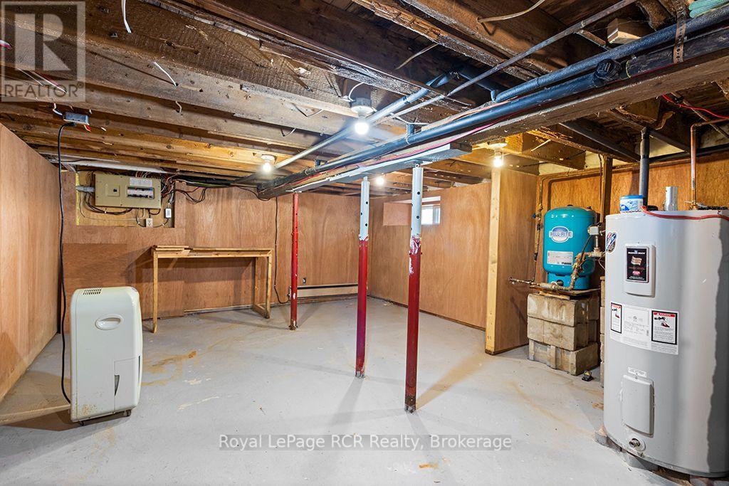 680210 30 SIDE ROAD - 29