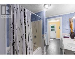 680210 30 Side Road, Chatsworth, ON N0H1R0 Photo 12