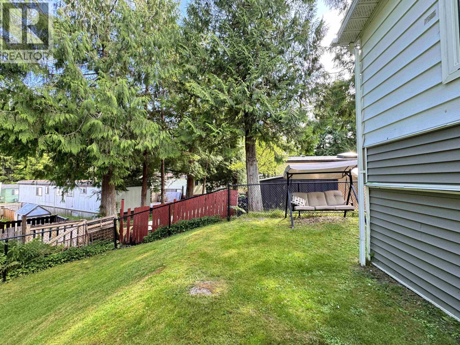 90 HAYSVALE DRIVE
