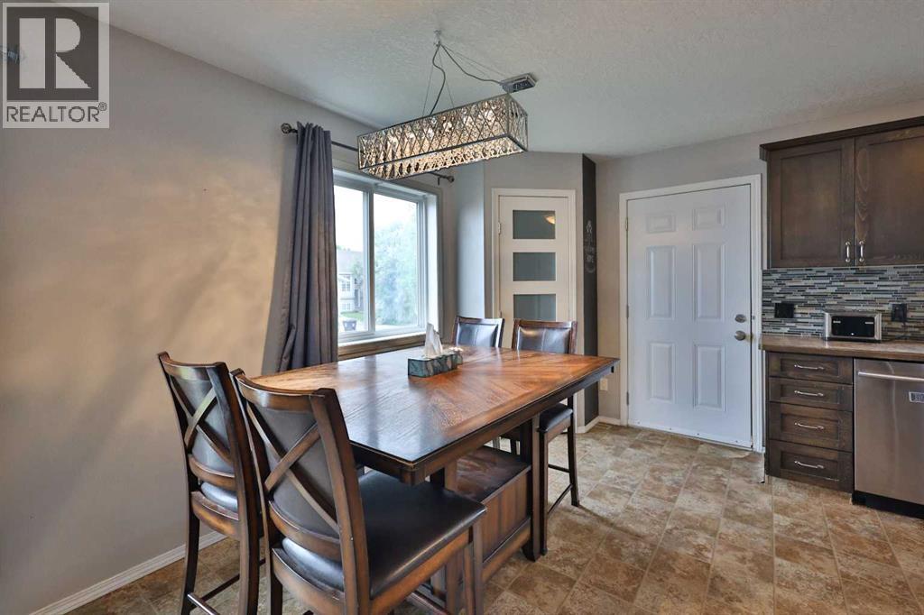 4602 6 Street - 11