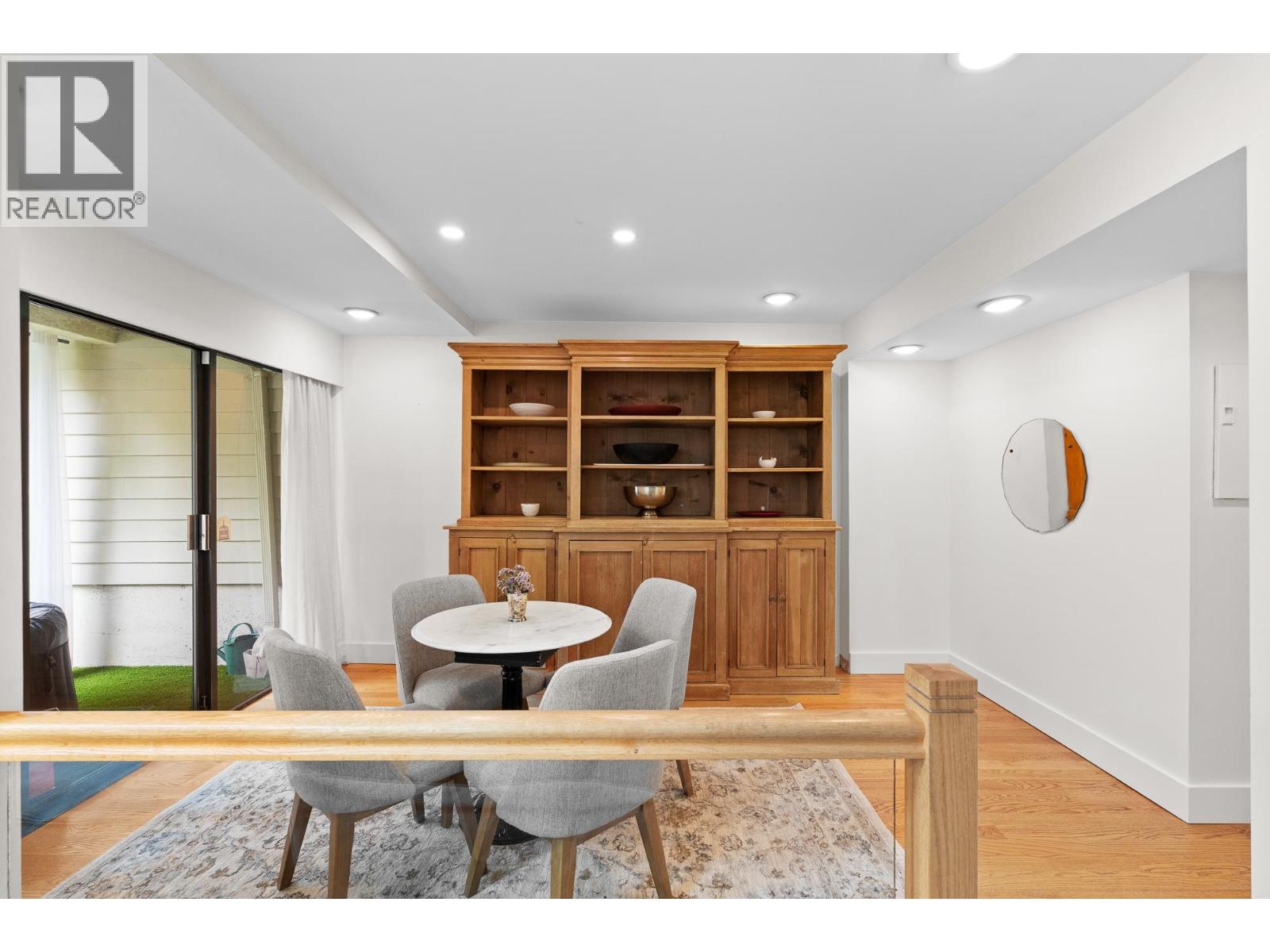 12 4957 MARINE DRIVE, West Vancouver