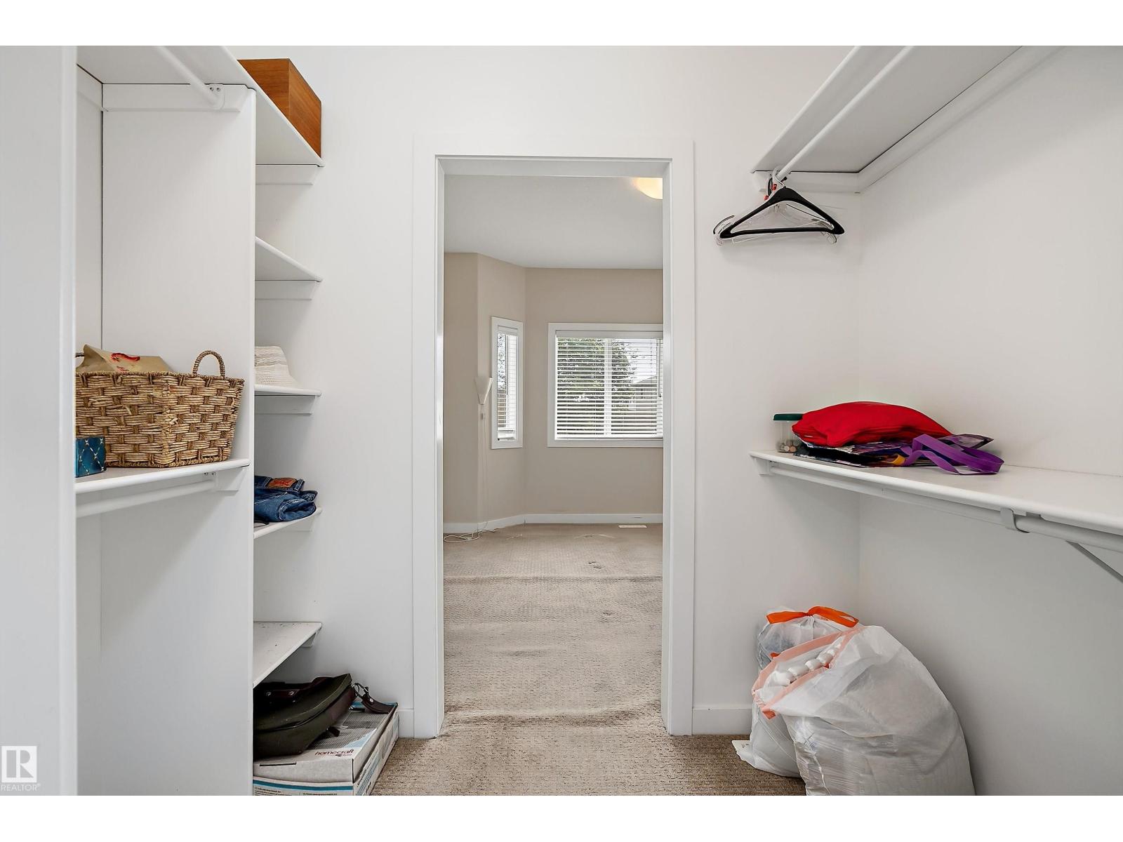 #39 401 BOTHWELL DR - 18