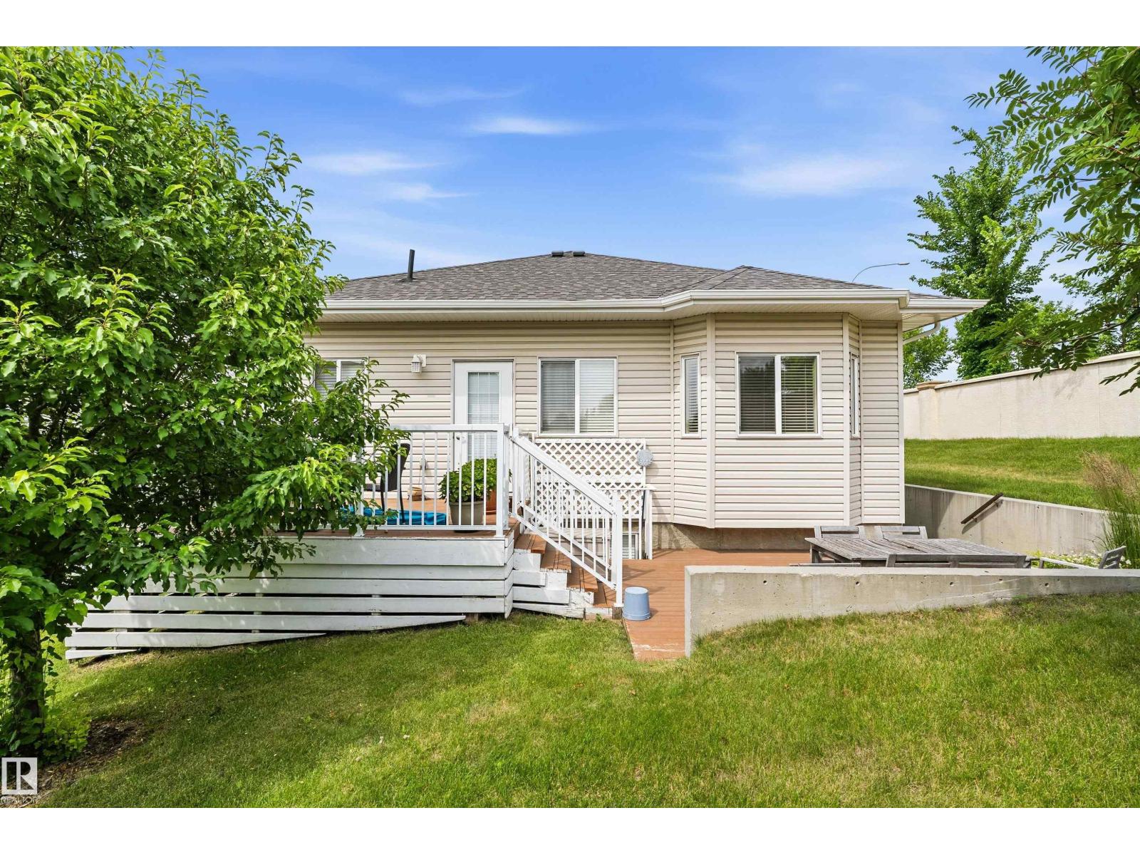 #39 401 BOTHWELL DR - 2