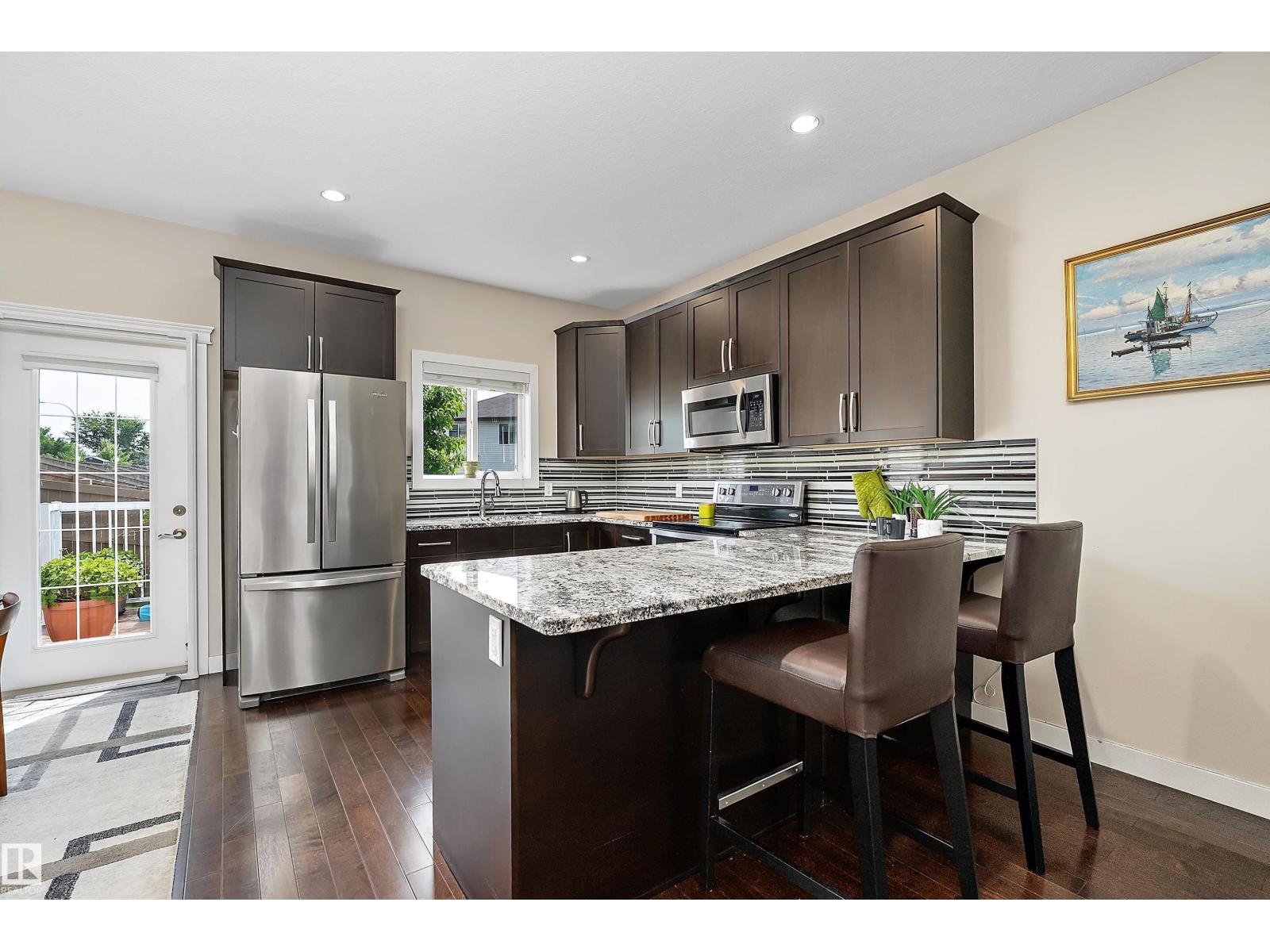 #39 401 BOTHWELL DR - 8