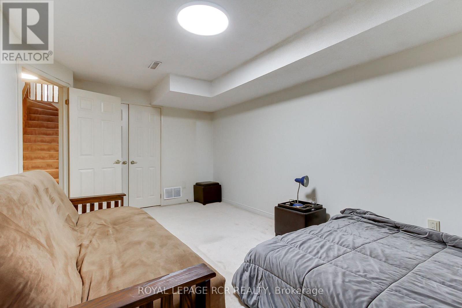 #16 121 GREEN BRIAR ROAD - 27