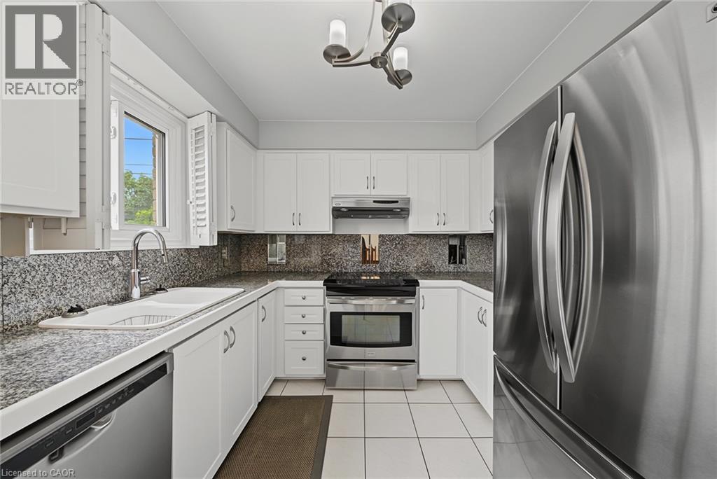 2 CRESTHAVEN Drive - Image 10