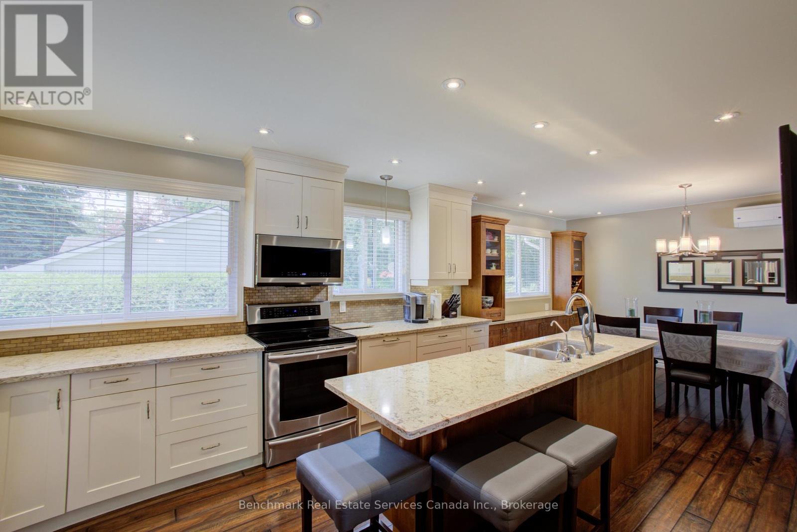 23 INVERNESS STREET S - 16