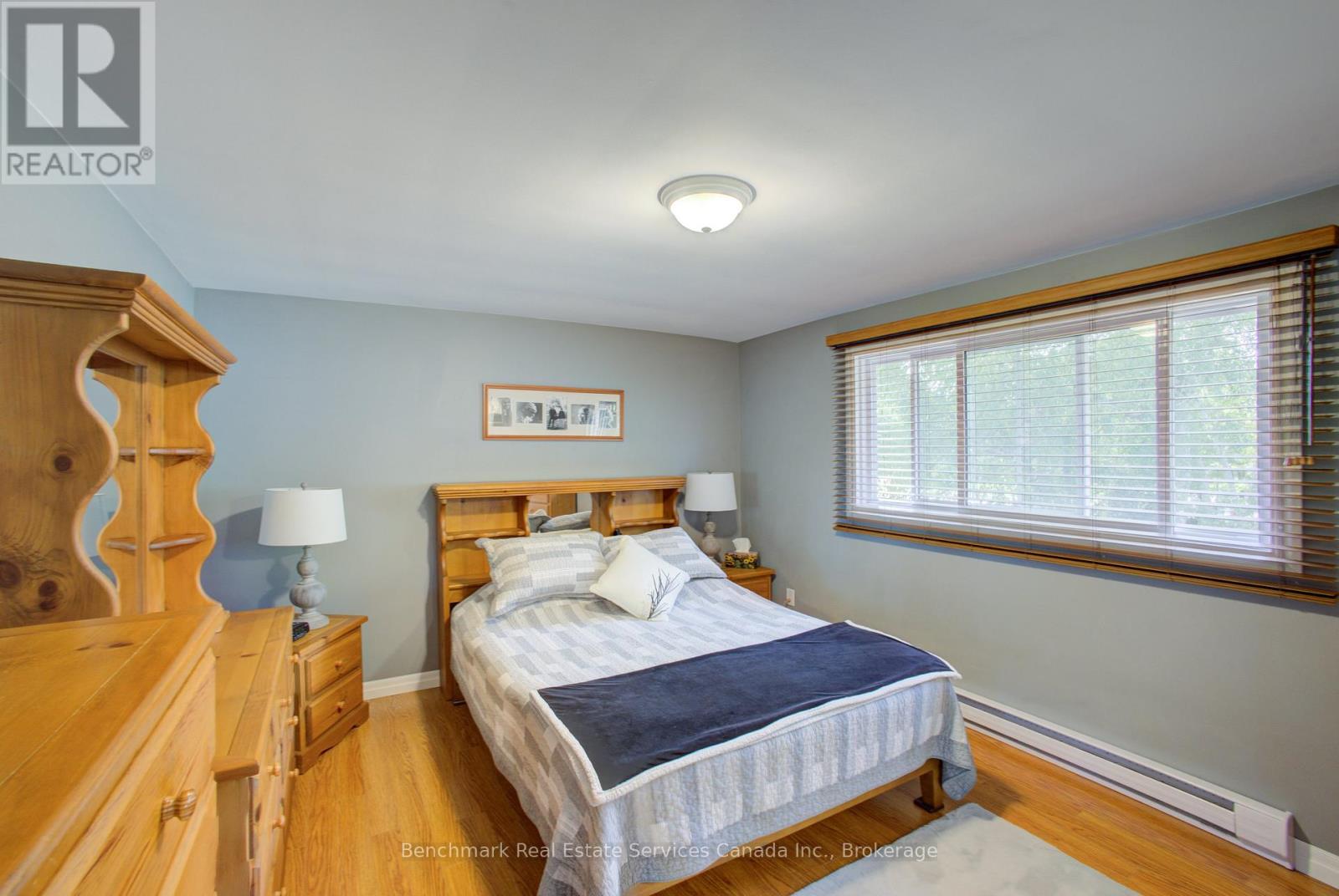 23 INVERNESS STREET S - 18