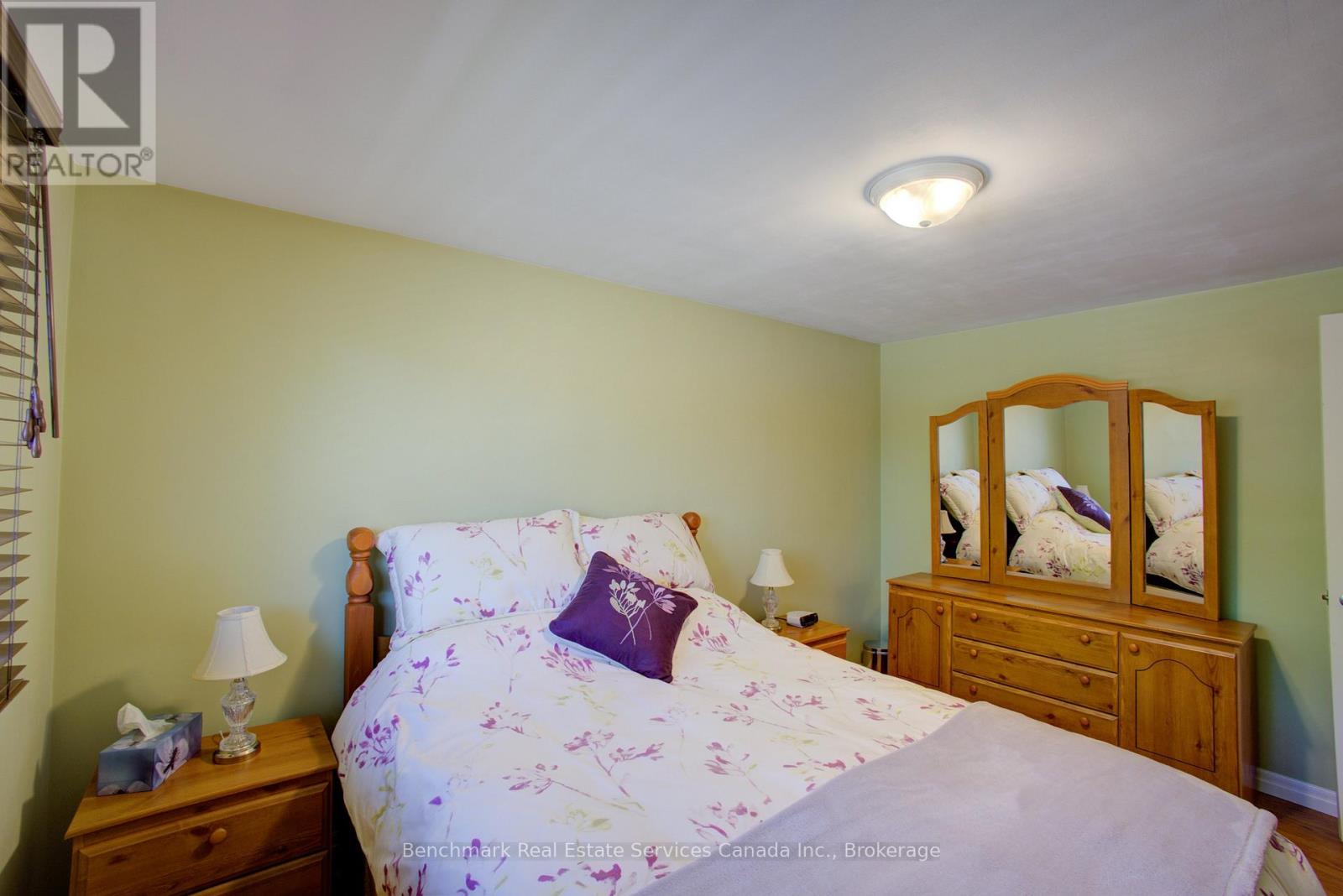 23 INVERNESS STREET S - 23