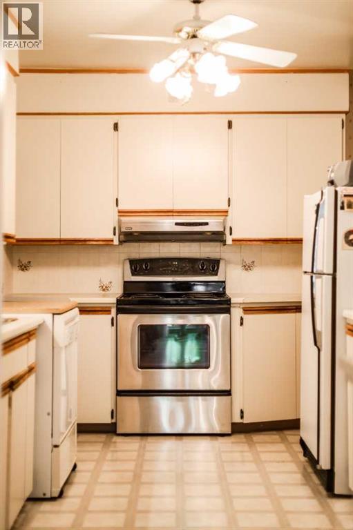 1138 12B Street S - 13