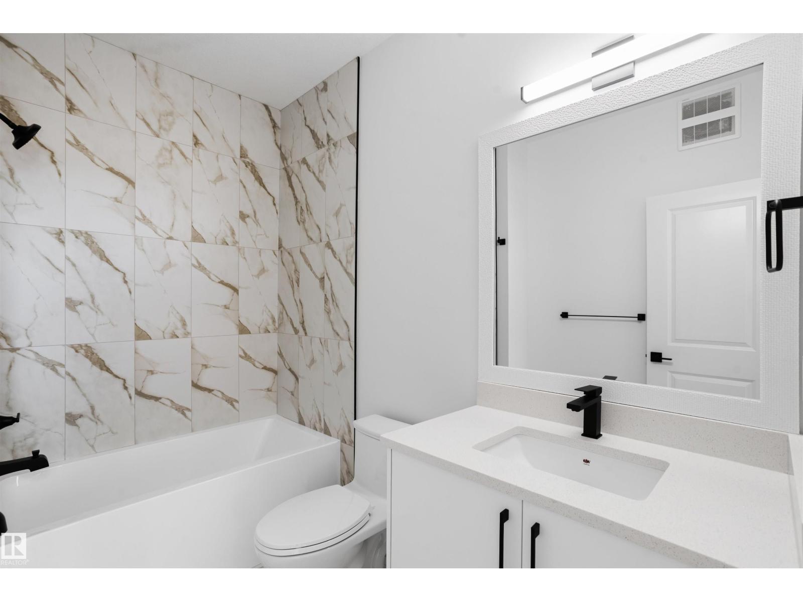 1563 211 ST NW - 26