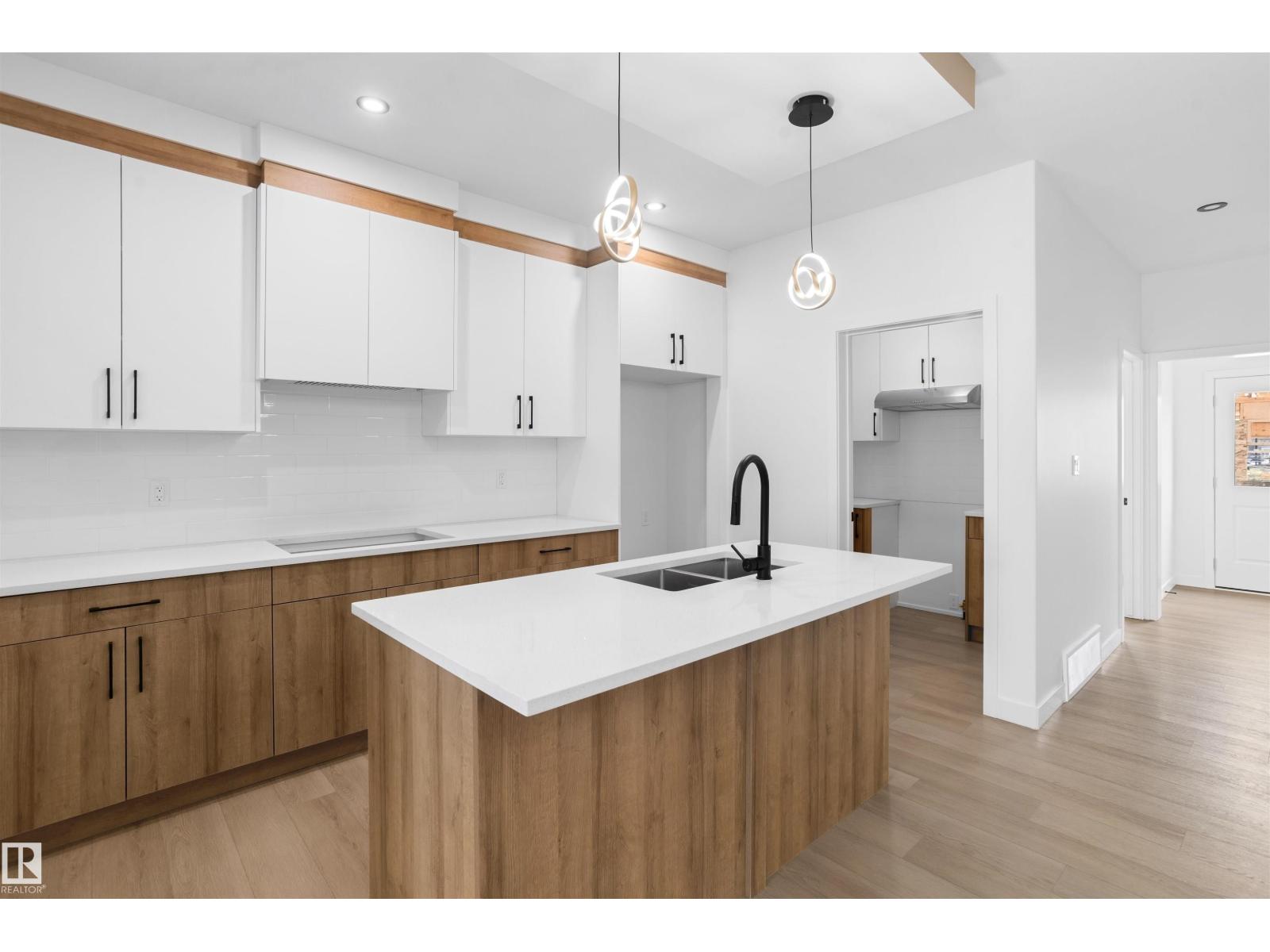 1563 211 ST NW - 8