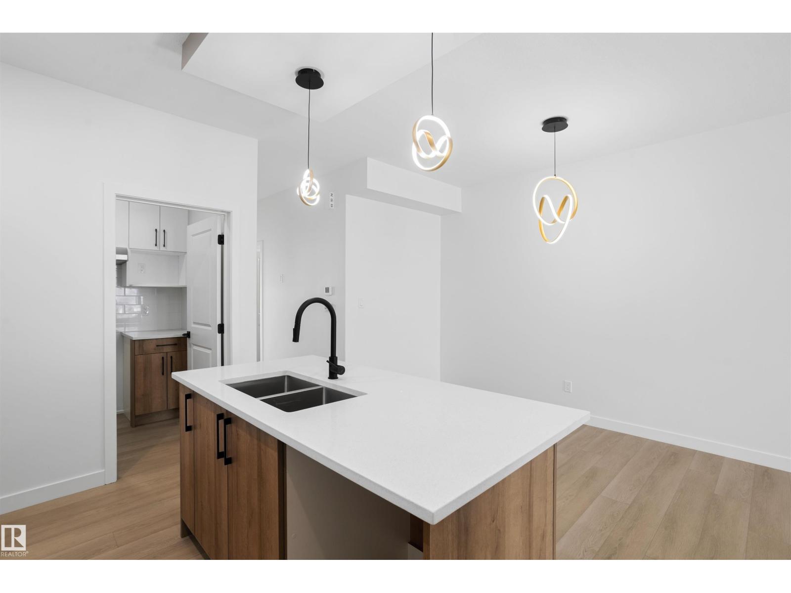 1563 211 ST NW - 9