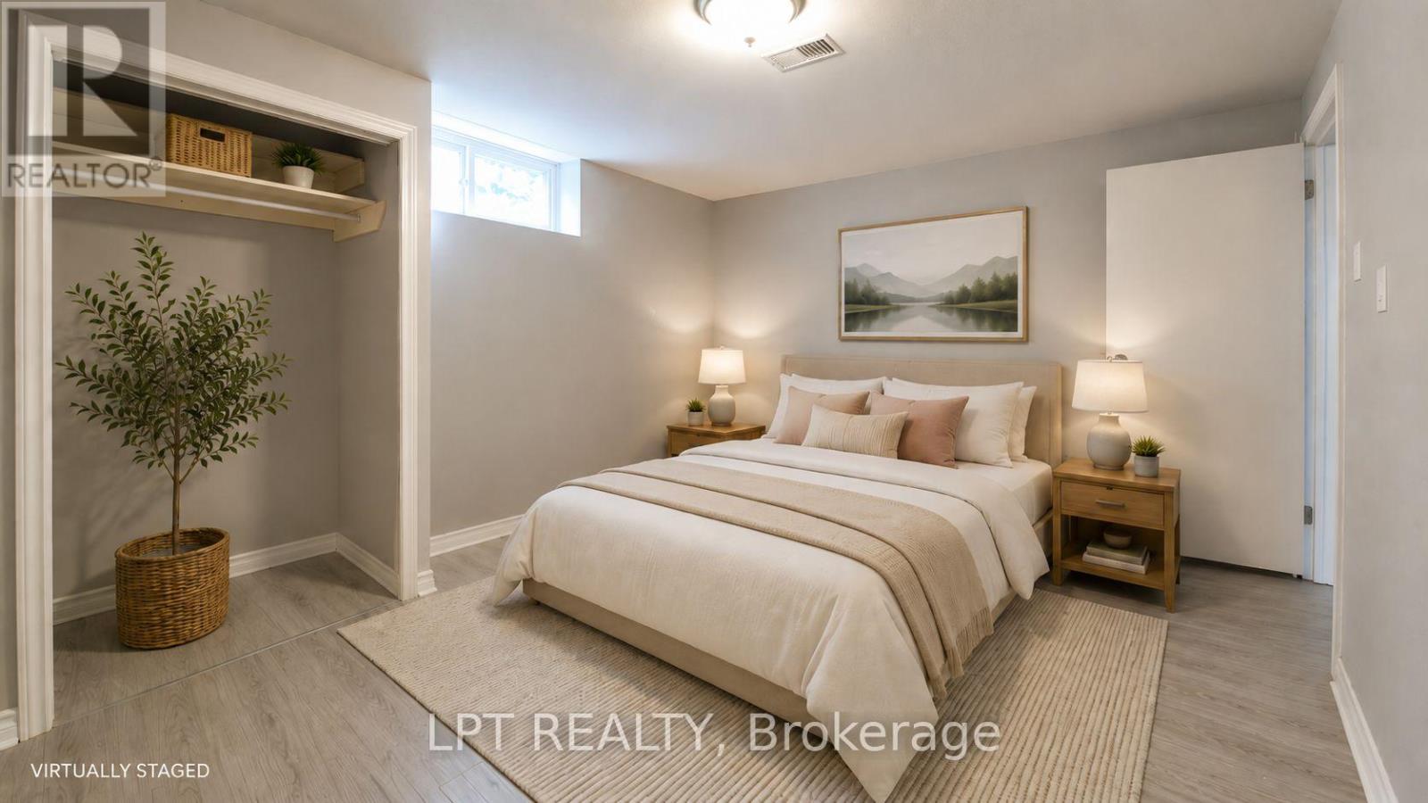 585 MAPLEVIEW DRIVE E - Image 28