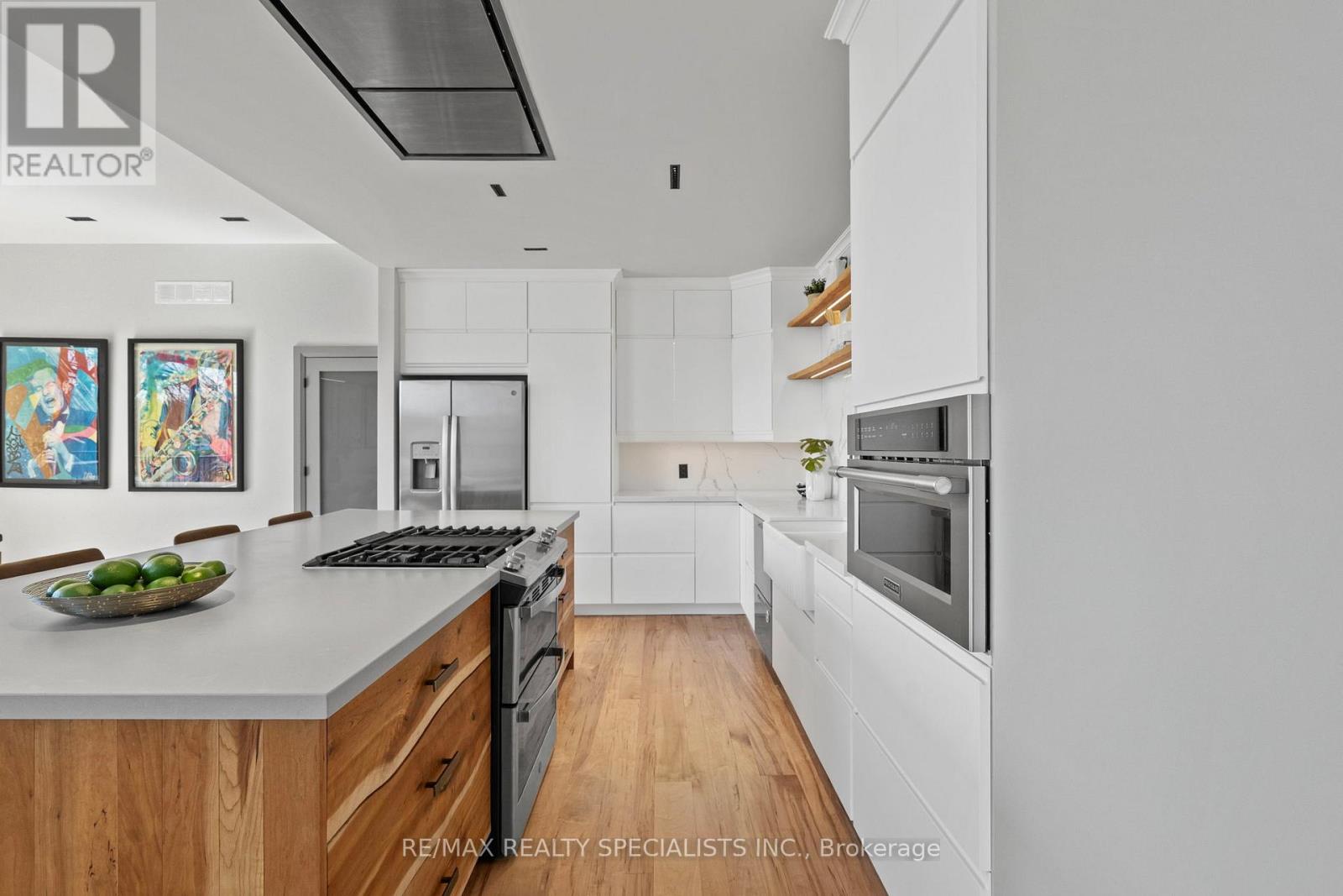 2977 BOVAIRD DRIVE W - Image 10