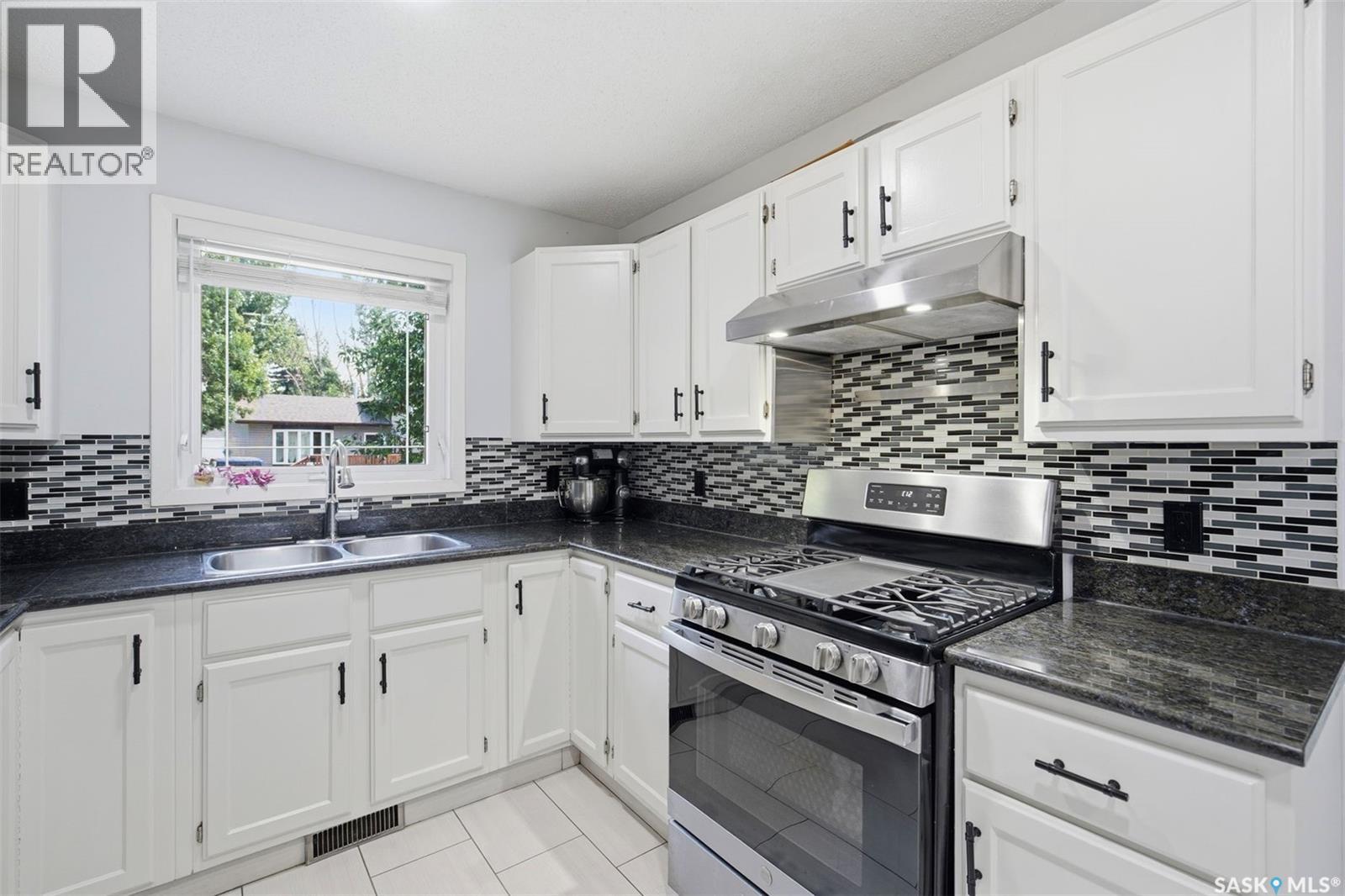 555 Nordstrum ROAD - 8