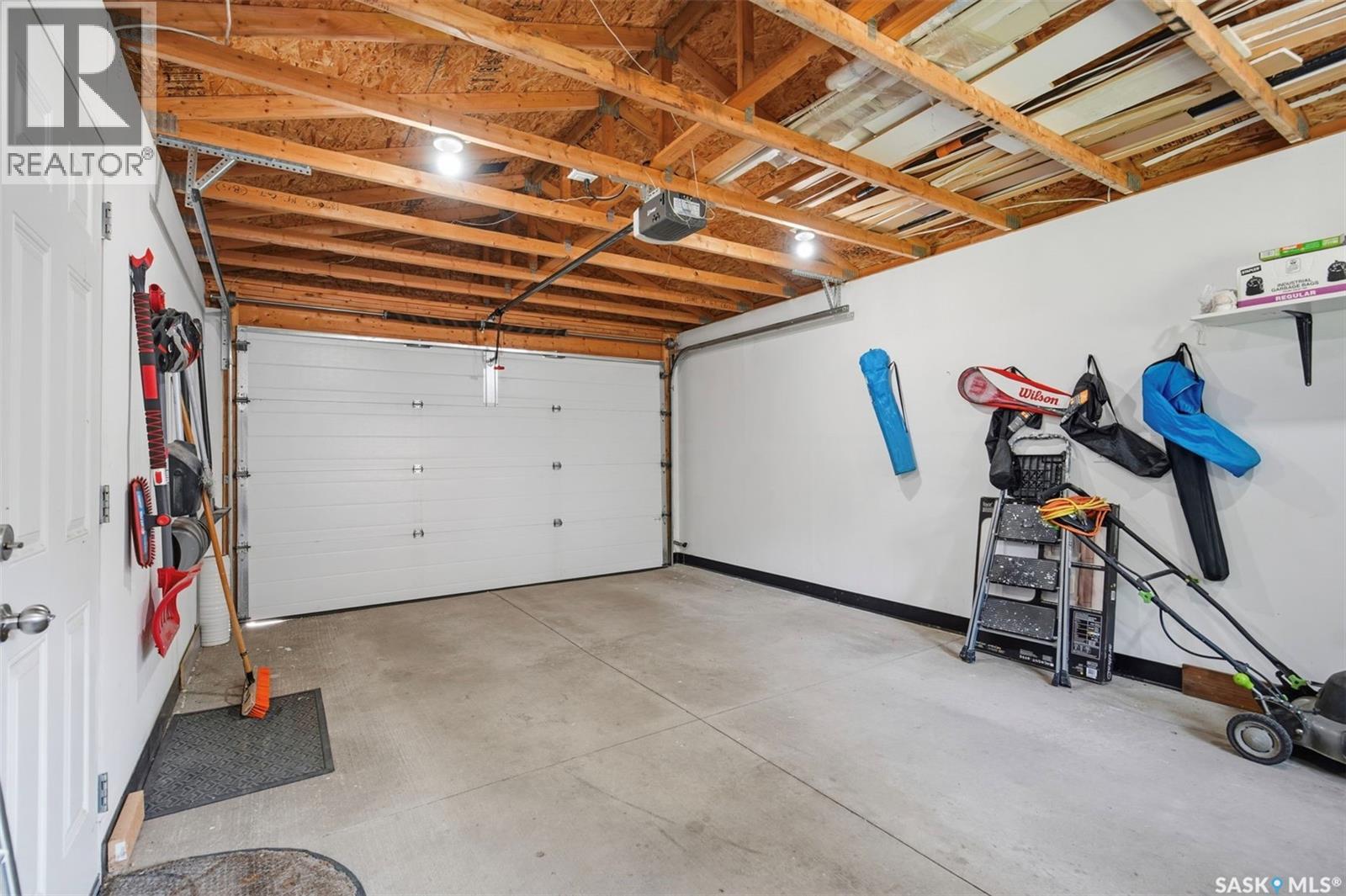 555 Nordstrum ROAD - 28