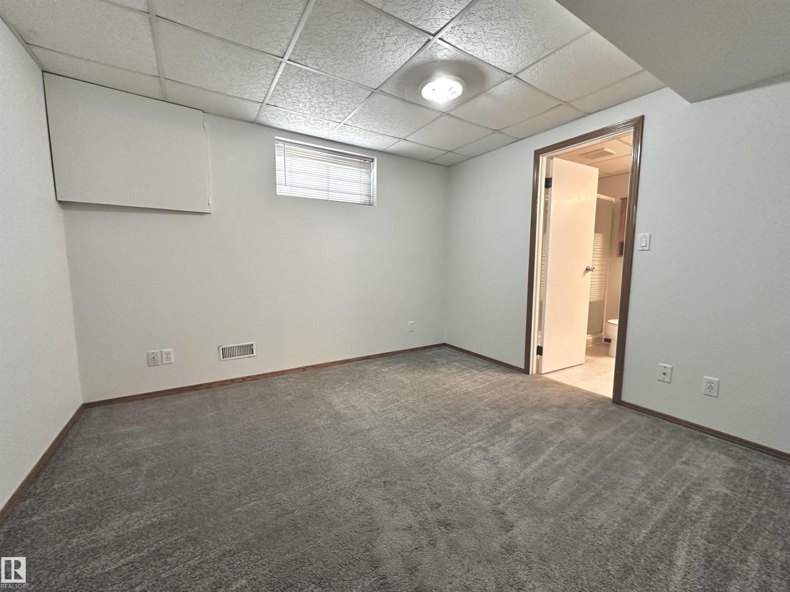 11111 157 AV NW - 21