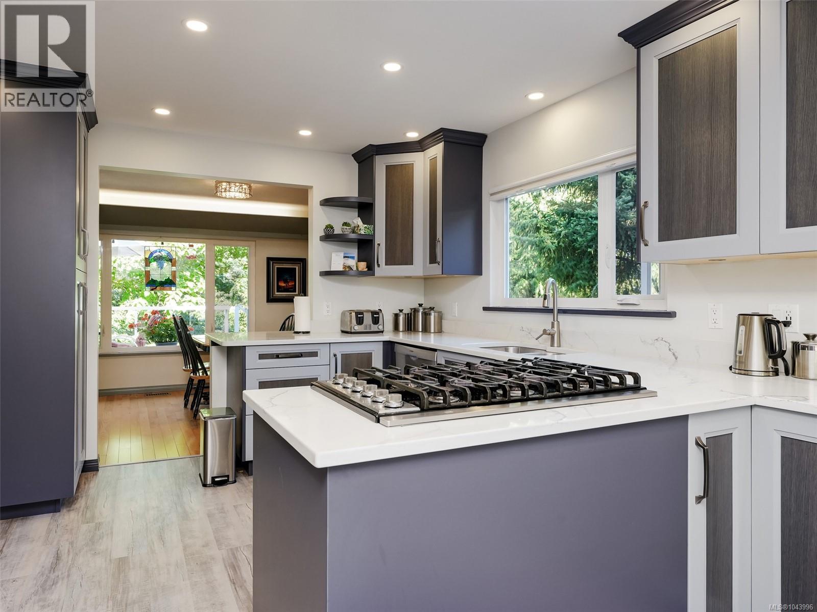 6232 Rodolph Rd - 6