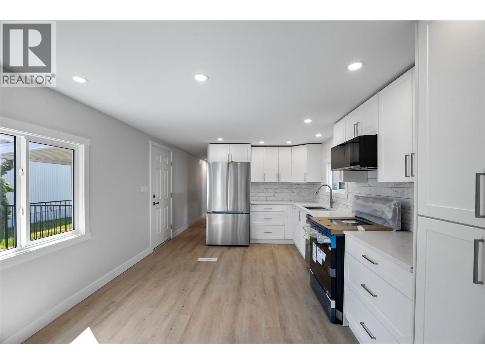 #14 2805 Westsyde Road - 6