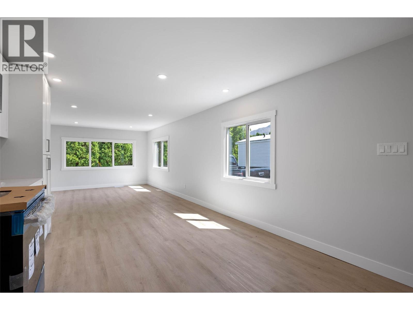 #14 2805 Westsyde Road - 8