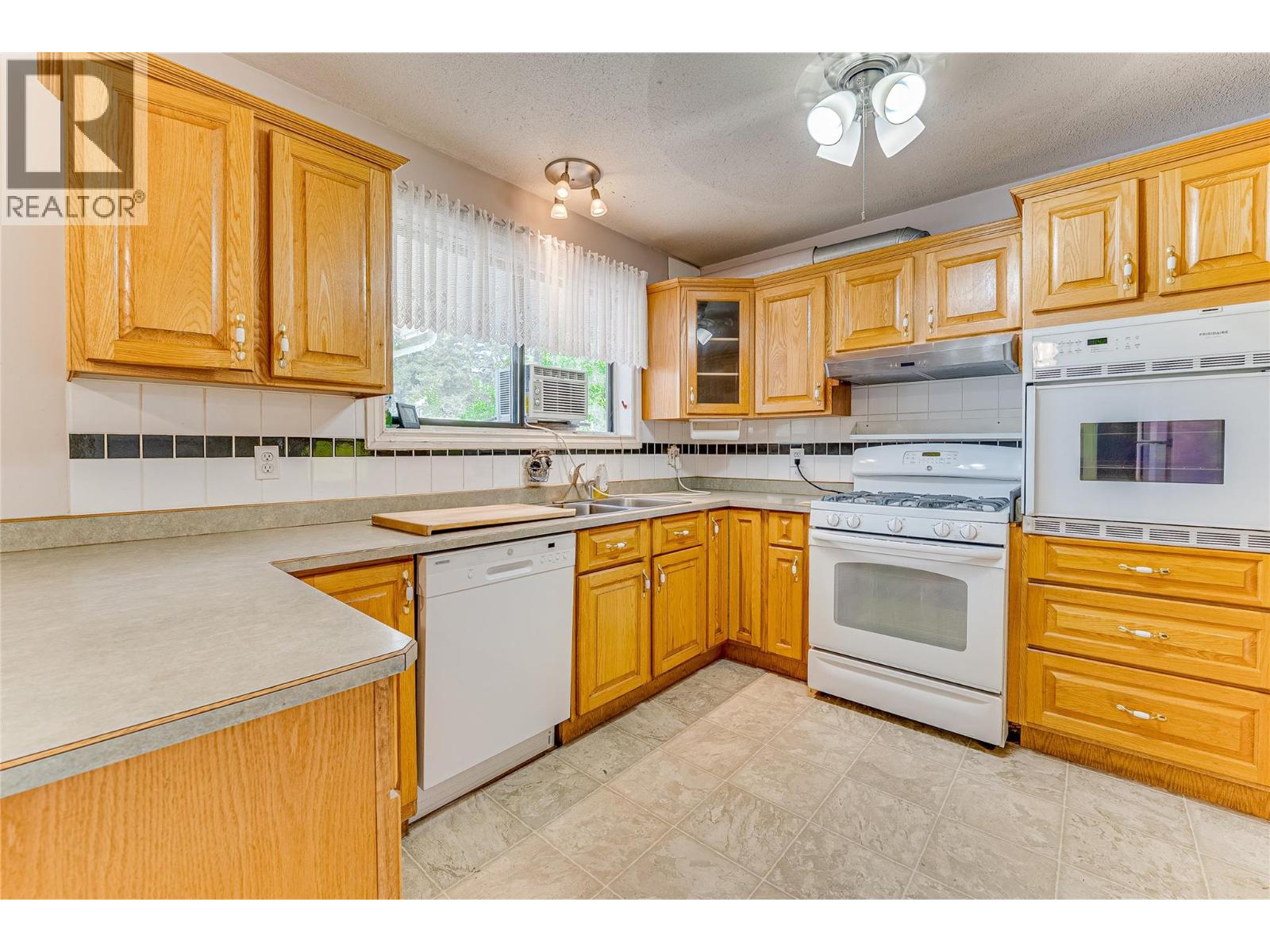3472 Lockhart Crescent - 17