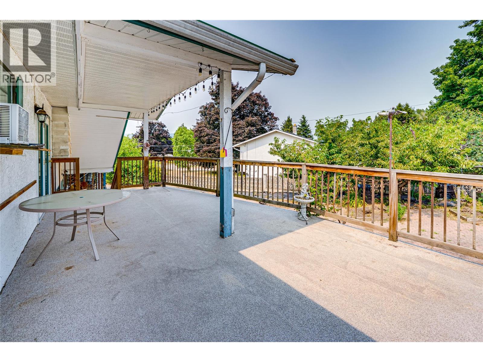 3472 Lockhart Crescent - 76
