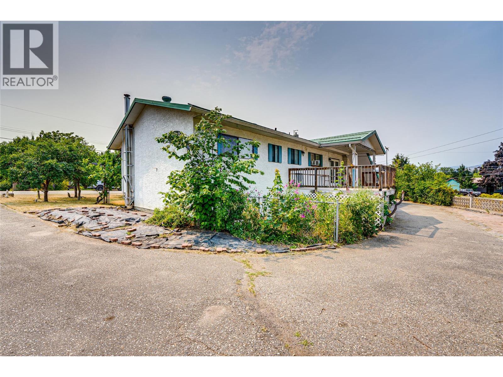 3472 Lockhart Crescent - 64