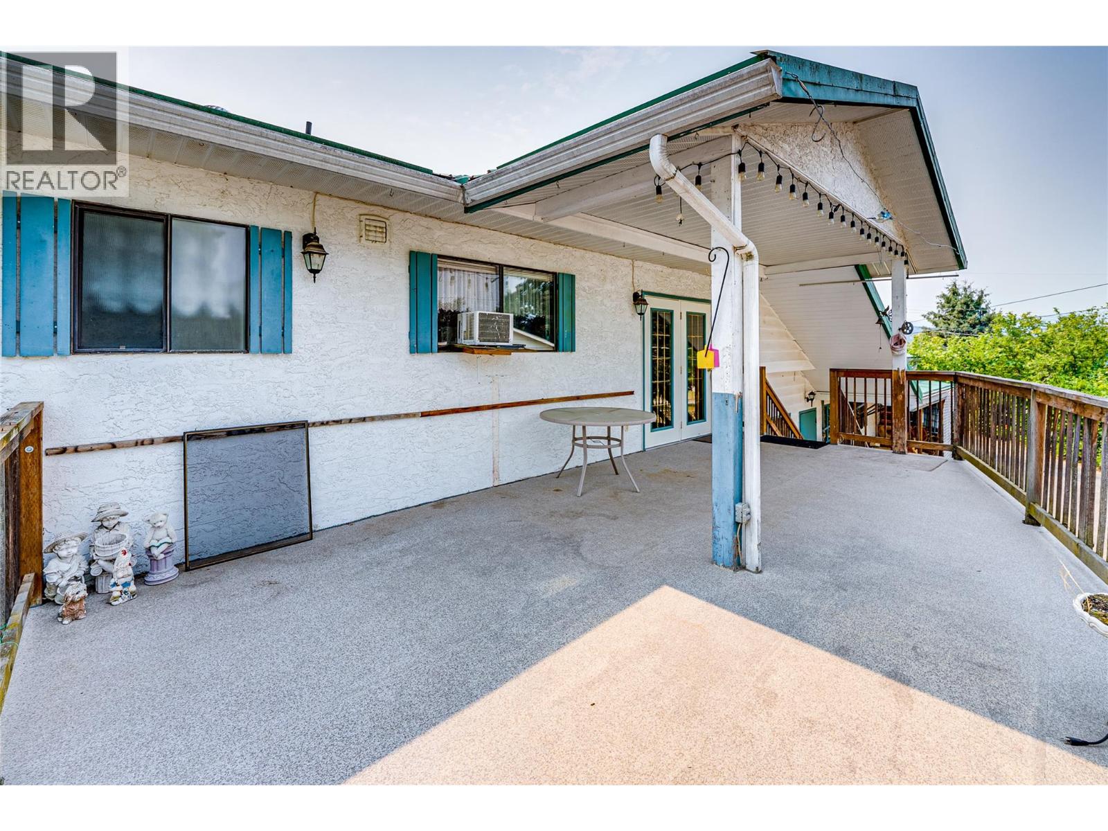 3472 Lockhart Crescent - 75