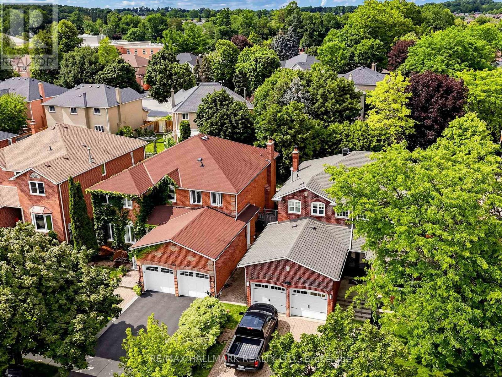 54 STAVE CRESCENT - 50