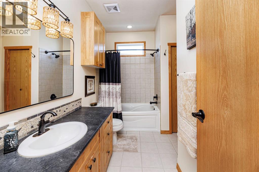 Listing photo – 35468 Range Road 30, Rural Red Deer County